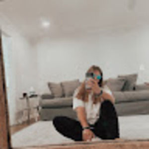 Meet your Posher, Laney